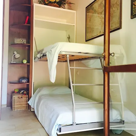 Monica Apartment *